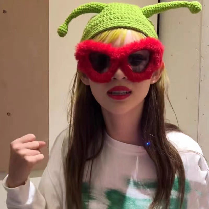 Puppy Style Plush Winter Sunglasses for Women Fashion Cat Eye Sunglasses European and American Style Sunglasses