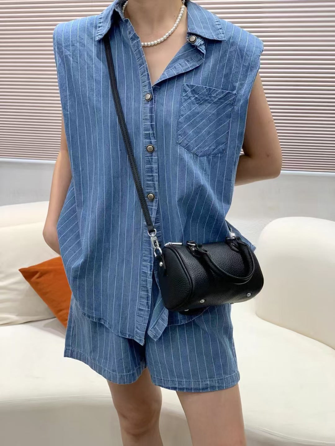 High-end texture genuine leather Boston pillow bag for women2025New Top Layer Cowhide Handbag and Crossbody Bag from Shiling