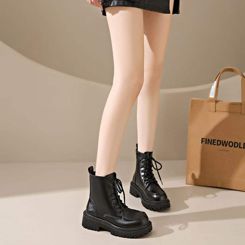 Versatile Thick-Soled Martin Boots for Women with Skirts2025Autumn New British Style Lace-up Motorcycle Ankle Boots Huiran