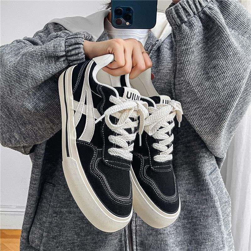 Men's Trendy Shoes2025New American Retro Niche Casual Sneakers ins Internet Celebrity Versatile White Sneakers