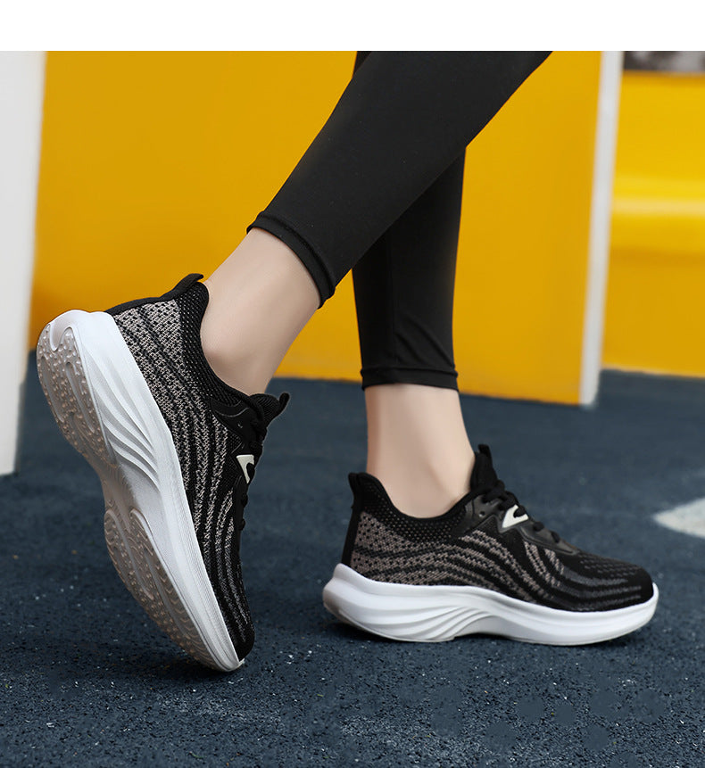 Plus Size Women's Shoes Mesh Breathable Sports Shoes Casual Shoes Lightweight Student Running Shoes Soft Sole Travel Shoes