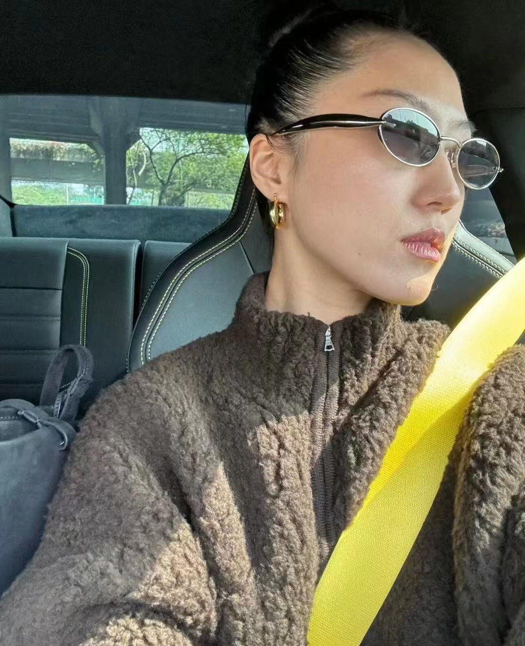 Oval Sunglasses for Women2025New European and American Style Personality Sunglasses with High-end Feel, Sun Protection, Trendy Fashion Glasses