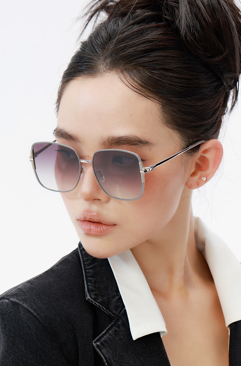 2025New European and American Fashion Square Frame Polarized Sunglasses for Women High-end Outdoor Sun Protection Sunglasses Wholesale