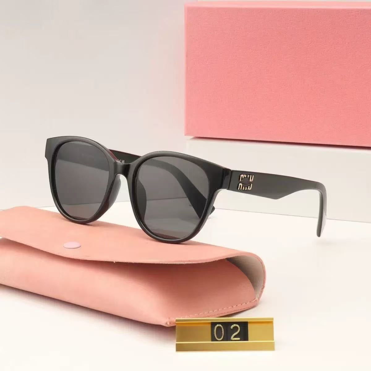 New European and American Style MM Large Frame Plain Glasses Fashion Retro Sunglasses Women Wholesale UV Protection