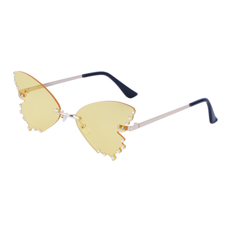 New Style Sunglasses for Women with Rhinestones Butterfly Sunglasses Trendy Personality Halloween Party Quirky Cool Glasses