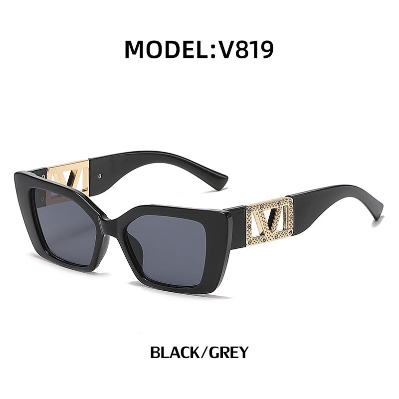 European and American Fashion Small Square Frame Sunglasses for Women, High-End Trendy Cat Eye Diamond-Studded Men's Driving Sunglasses