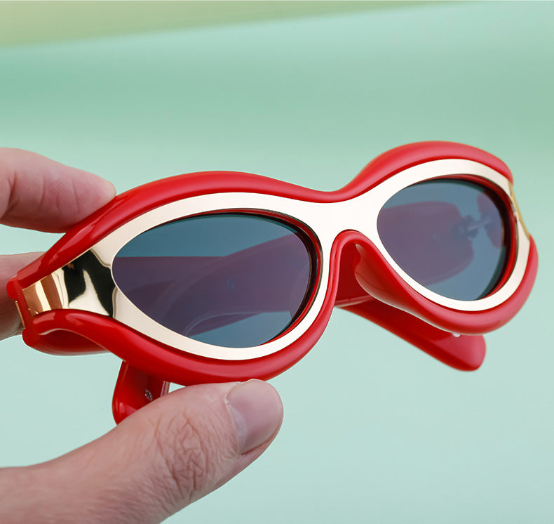 New European and American Y2K Cat Eye Sunglasses for Women Street Style Small Frame Sunglasses for Men Trendy Wholesale sunglasse