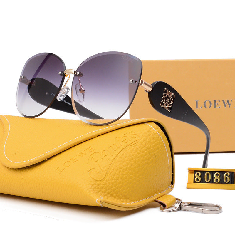 Cyberpunk Triangle Cat Eye Flat Glasses for Women Trendy High-End Round Face Slimming Hip-Hop Letter Disco Sunglasses