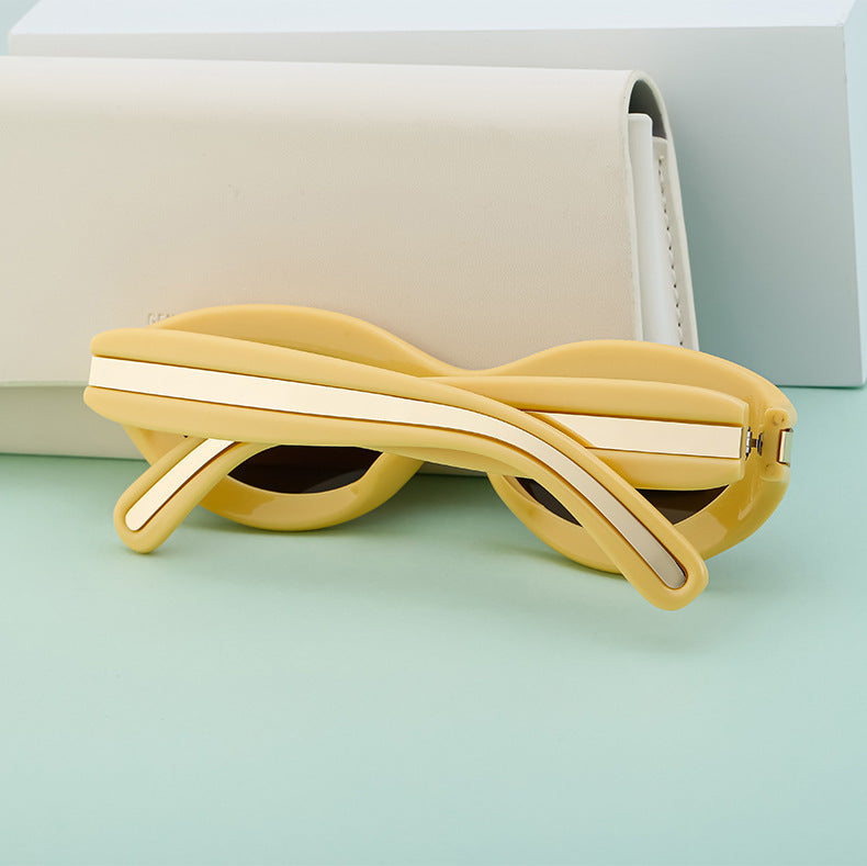 New European and American Y2K Cat Eye Sunglasses for Women Street Style Small Frame Sunglasses for Men Trendy Wholesale sunglasse