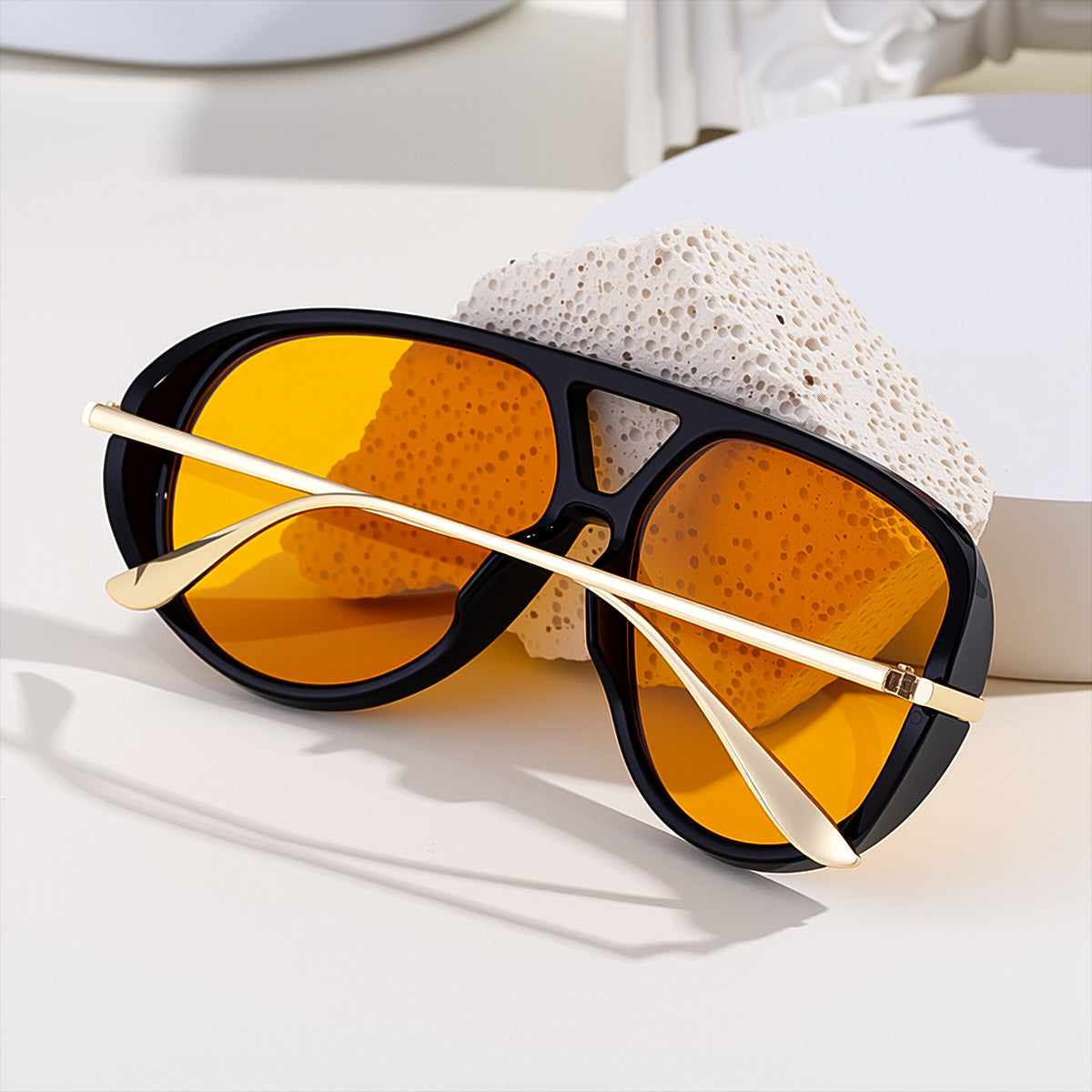 2025New Style Toad Sunglasses for Women, European and American High-End Retro Punk Style Sunscreen Sunglasses for Men, Trendy Eyewear shades