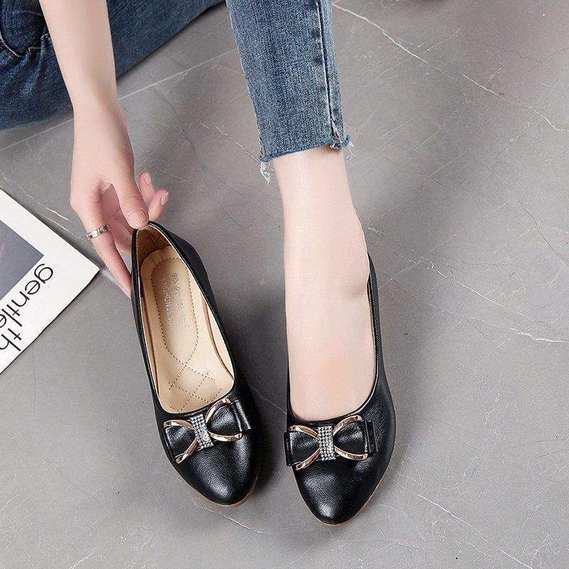 Pumps Women2025Spring New Versatile Women's Loafers British Style Flat Rhinestone Moccasins Durable Sole Women's Shoes