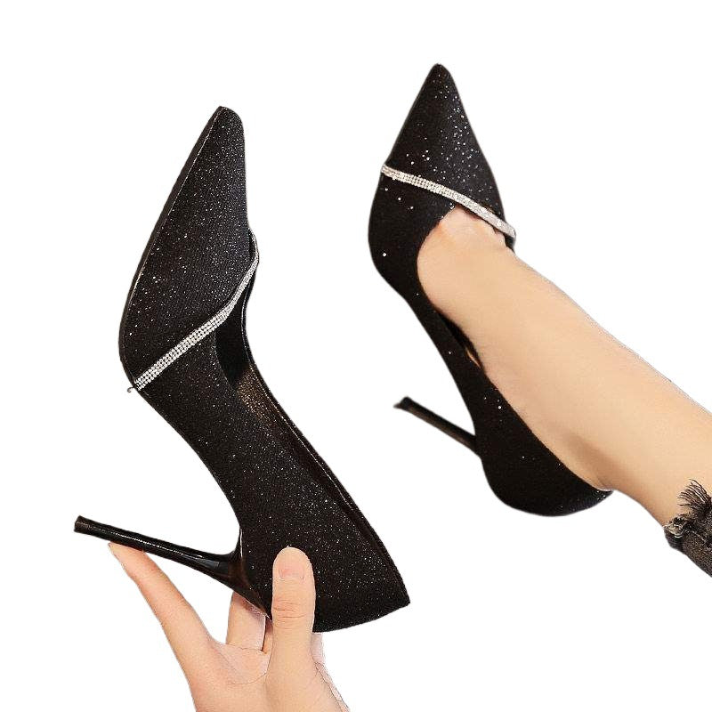 Black high heels for women, professional stiletto2025New Versatile Socialite Style French Small Heel Single Shoes Internet Celebrity Pointed Toe