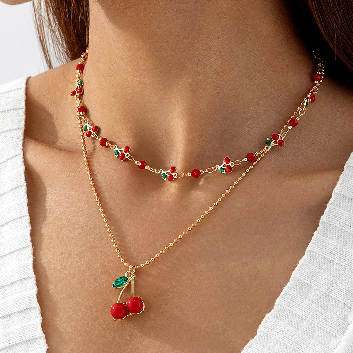 European and American Style Jewelry Light Luxury Imitation Pearl Cherry Necklace High-End Versatile Grass Multi-Layer Stacking Necklace Wholesale - 图片 4