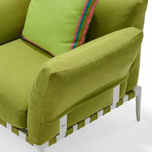 28f4c590-8367-4b9e-83dc-56deccc8238e