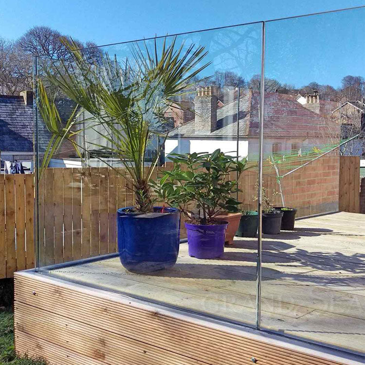 Outdoor Simple Balcony Glass Railing Balustrade Designs for Swimming Pool - 图片 16