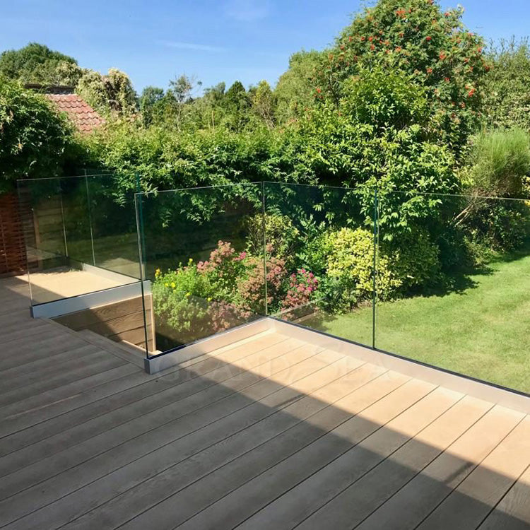 Outdoor Simple Balcony Glass Railing Balustrade Designs for Swimming Pool - 图片 18