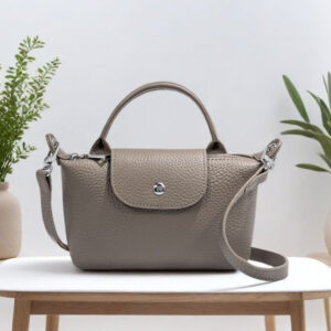 First Layer Cowhide Dumpling Bag Casual Genuine Leather Phone Bag for Women Summer Crossbody Bag Versatile Lightweight Walking Small Bag