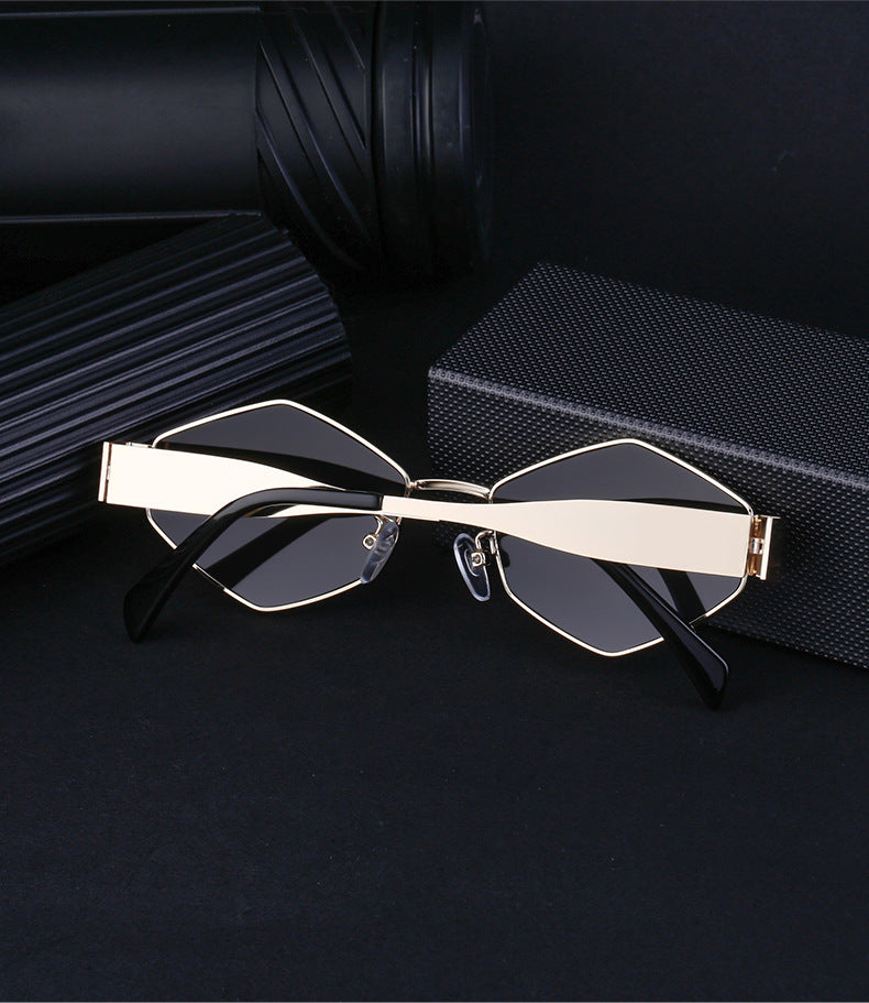 European and American Fashion Irregular Metal Sunglasses for Women Trendy Personality Wide Temple Sunglasses Wholesale sunglass - 图片 18