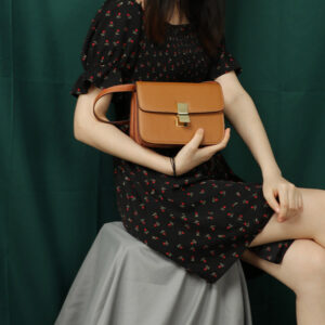 High Quality Small Bag Women2024Autumn and Winter New Trendy Crossbody Bag Elegant Single Shoulder Underarm Small Square Bag