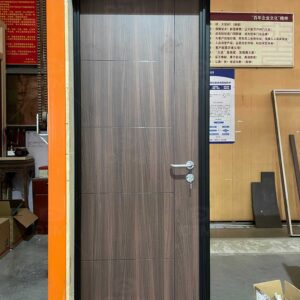China Top Manufacturers' Natural Wood Grain Laminated Plywood Timber Slab Door Modern for Interior Hotels Hospitals Apartments