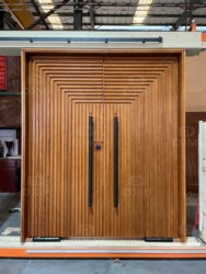 European Luxury House Modern With Long Handle Steel Entrance Door Modern Villa Main Door Front Pivot Doors - 图片 11