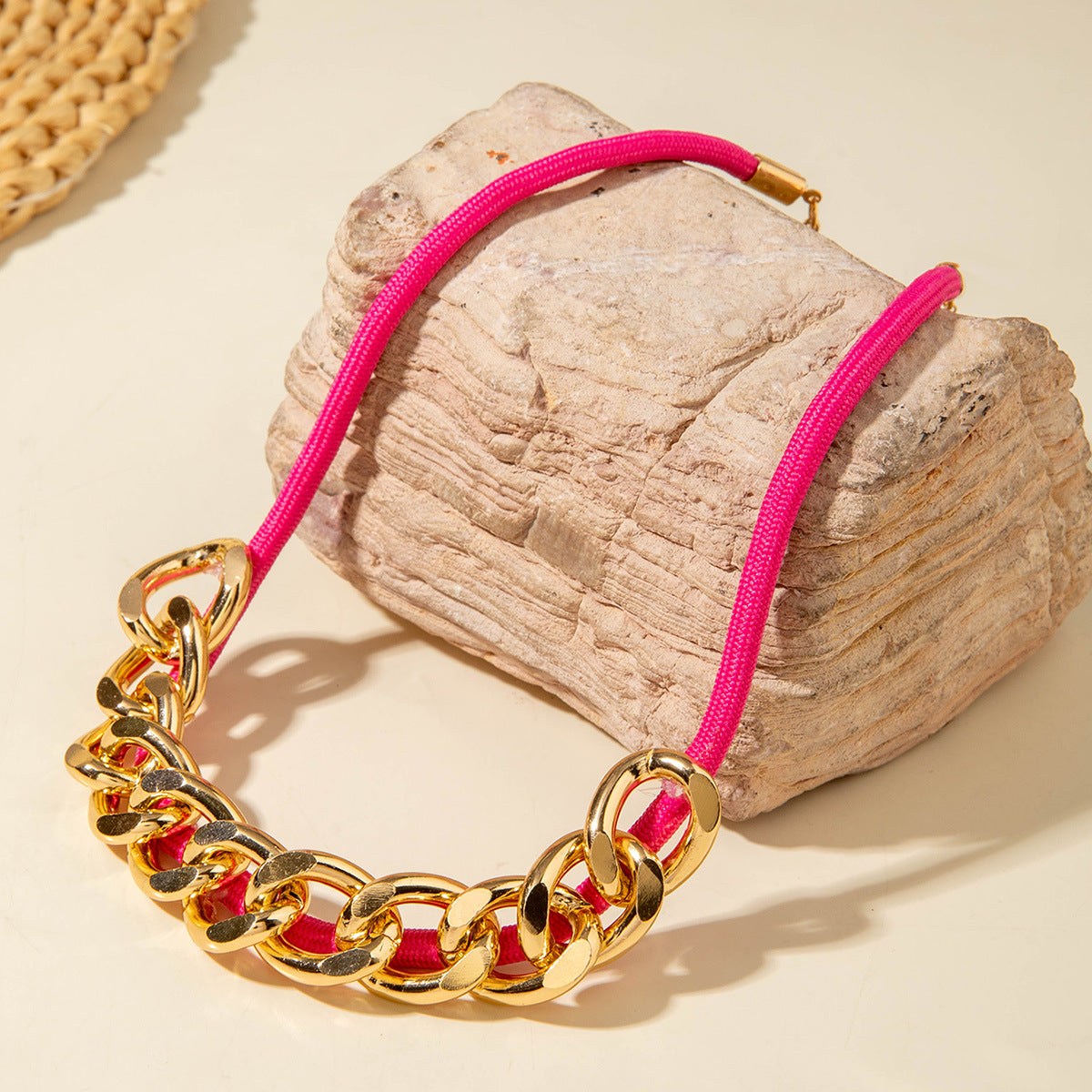 European and American Style Unique Knot Design Statement Necklace Drawstring Snake Chain Clavicle Chain Women's Simple Pendant Jewelry - 图片 18