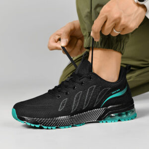 Casual sports men's shoes for teenagers, breathable fly-knit mesh shoes2025Summer Large Size Versatile Cushioned Shock Absorption Running Shoes