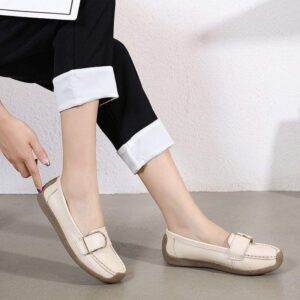 Women's Shoes Flat Soft Sole Loafers Women's Mid-Heel Soft Leather Nurse Shoes Rubber Sole Fashion Versatile Mom Shoes