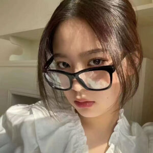 Classic Black Frame Square Frame Plain Glasses for Women Outdoor Street Shooting Anti-Blue Light Myopia Flat Glasses Frame CH3392