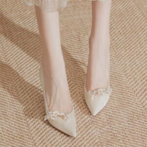 Silk Satin High Heels for Women, Thin Heel, Bridesmaid2025New Year's New Wedding Dress Engagement Two-Wear French Style Non-Tiring Pointed Toe Wedding Shoes