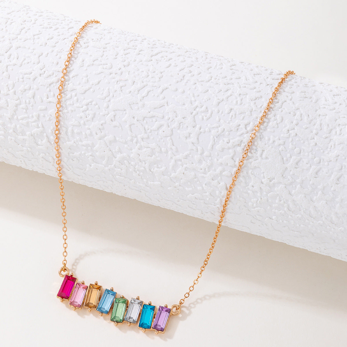 European and American Style Jewelry Colorful Square Inlaid Diamond Single Necklace Geometric Chain Imitation Gemstone Single Layer Collarbone Chain - 图片 9