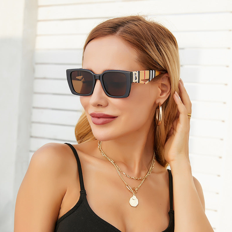 2025New Sunglasses for Women Trendy New European and American Fashion Chain Square Frame Sunglasses for Women Necklace Pendant sunglasses - 图片 18
