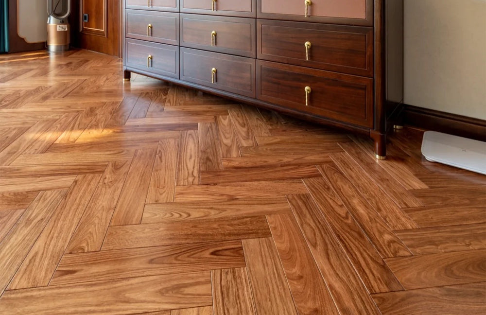 Customizable 18mm Three-Layer UV-Finished Engineered Padauk Wood Flooring High-End Residential Commercial Living Room Park - 图片 14