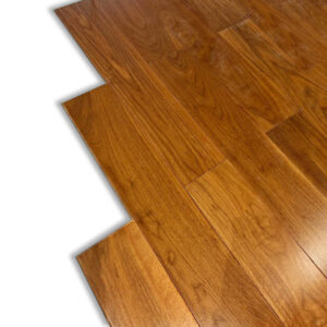 Eco-Friendly Engineered Solid Walnut Wood Flooring Customizable Hardwood Floor Sustainable Core Splash-Resistant Finish Outdoor