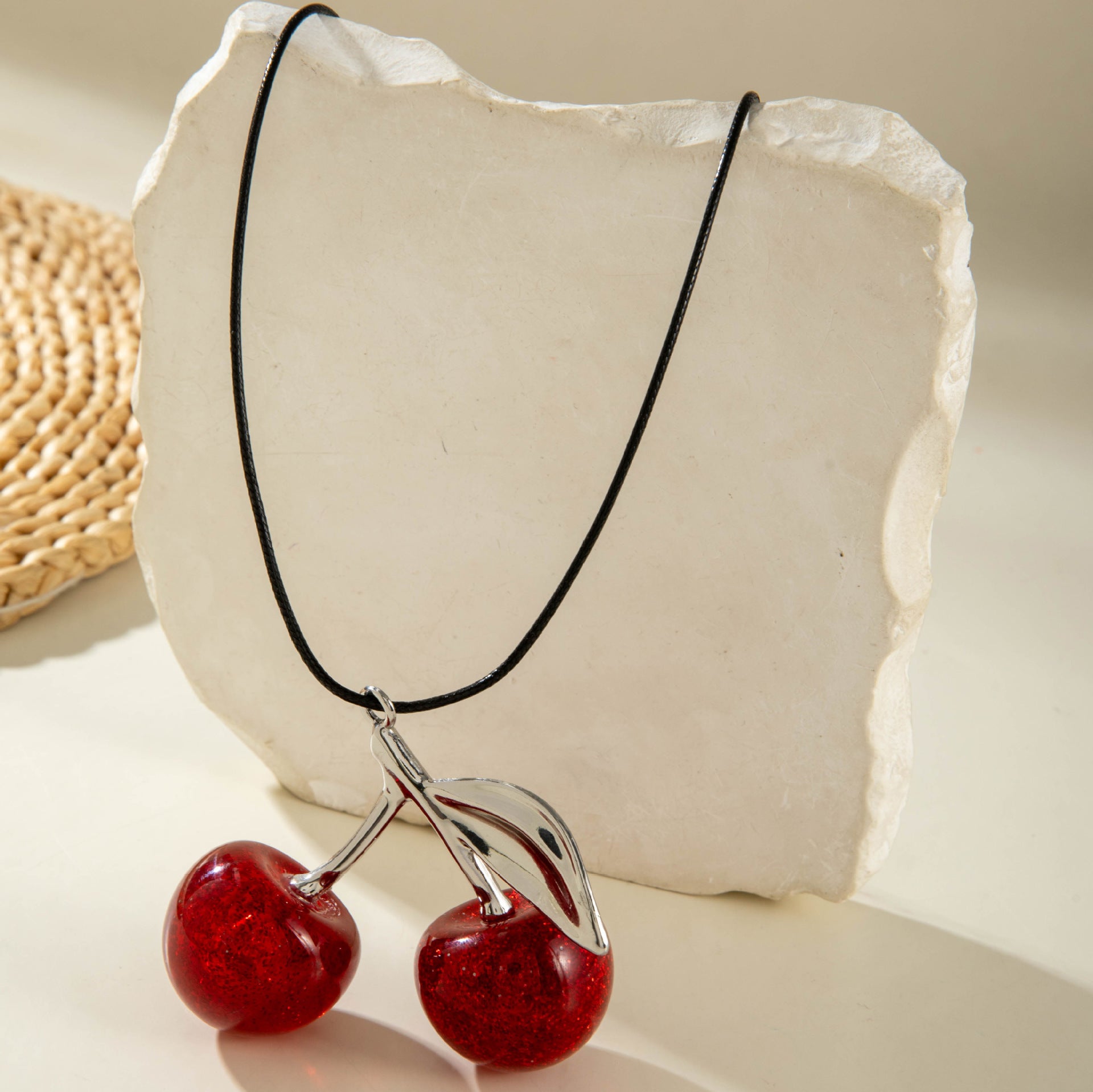 European and American New Style Personality Mesh Round Pendant Necklace for Women Elegant Simple Textured Round Pendant Rope Chain Necklace - 图片 34