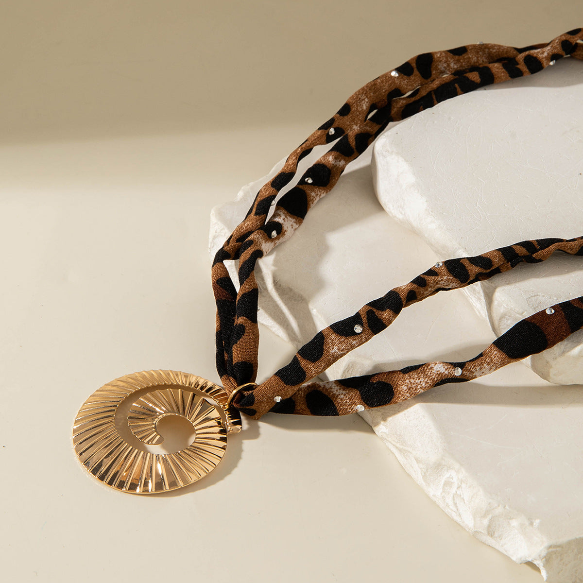 European and American Style Ocean-themed Cross Conch Starfish Pendant Leopard Print Exaggerated Necklace Collarbone Chain Jewelry - 图片 52