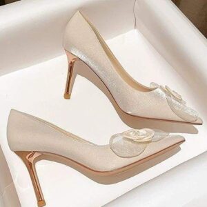 Champagne French Wedding Shoes for Women2025New Year's Bride and Bridesmaid Shoes, Comfortable Thin Heel High Heels with Unique Design