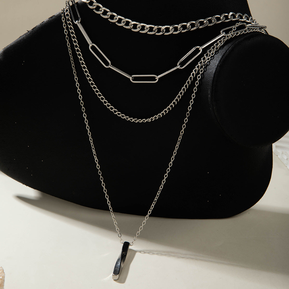 European and American Style Jewelry Hip-Hop Personality Geometric Exaggerated Necklace Heart-shaped Flat Thick Chain Hollow Multi-layer Necklace Wholesale - 图片 14