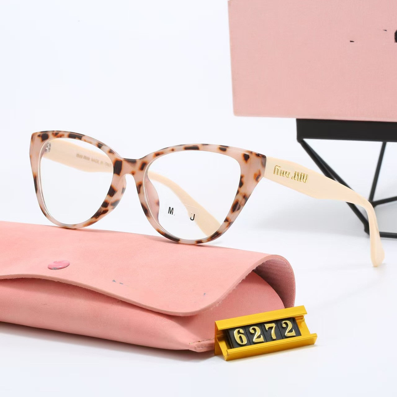 6272New European and American Style M Home Plain Cat Eye Glasses Fashion Retro Sunglasses Men Internet Celebrity Sunglasses Women Wholesale - 图片 12