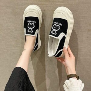 Women's Shoes2025New Trendy Fashionable Canvas Shoes Slip-On Student Shoes with Thick Sole