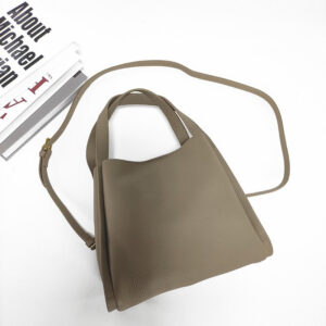 Genuine Leather Basket Bag Handheld Bucket Bag Women's Winter Crossbody Bag Large Capacity Top Layer Cowhide Bucket Style