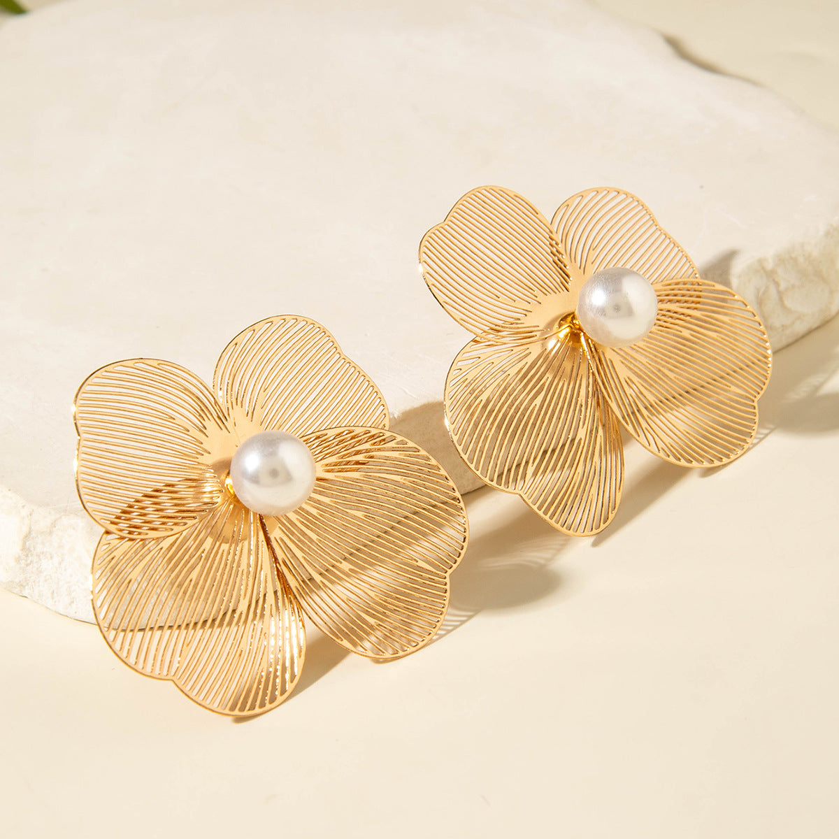 European and American Niche Ginkgo Leaf Tassel Necklace Design Sense Retro Pull-out Imitation Pearl Choker Jewelry choker - 图片 42