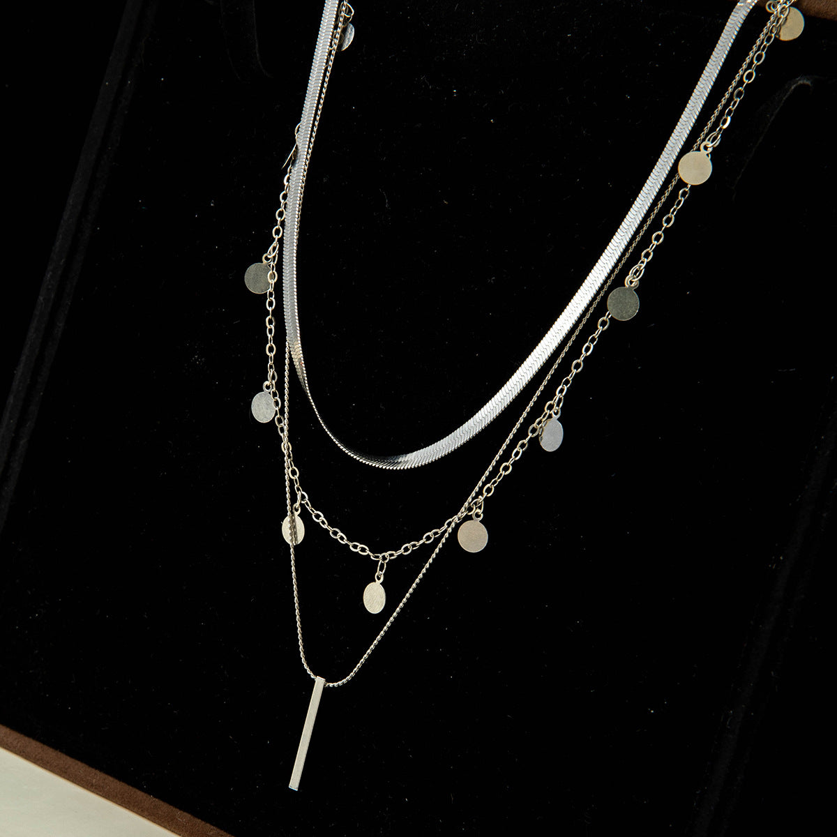 European and American Fashion Collarbone Chain Round Pendant Tassel Multi-layer Stacking Necklace Layered One-word Necklace3Set - 图片 19