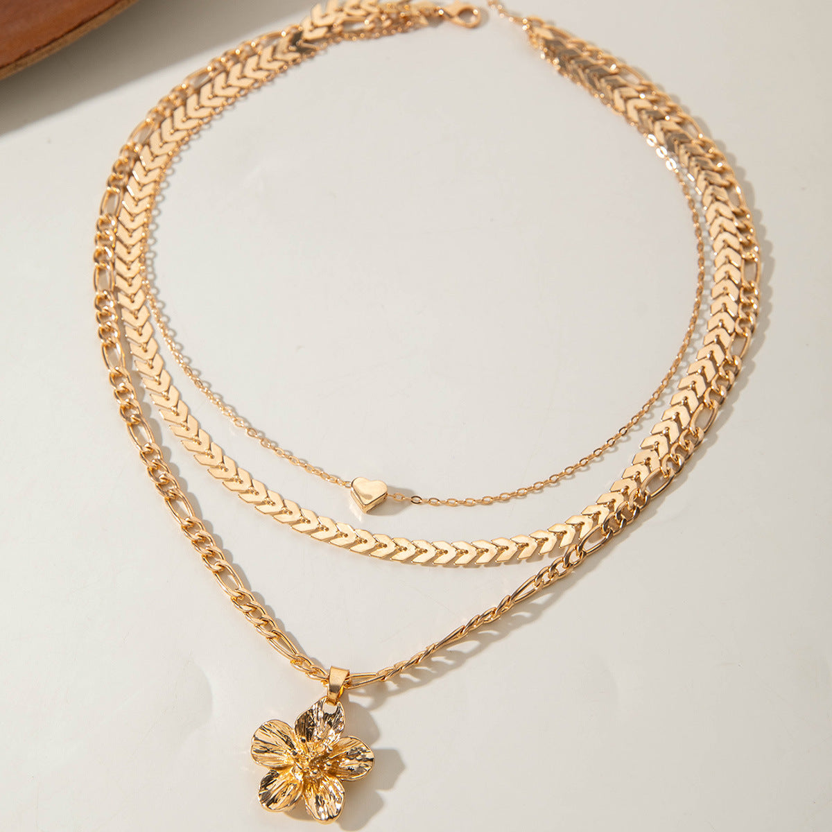 European and American Fashion Collarbone Chain Round Pendant Tassel Multi-layer Stacking Necklace Layered One-word Necklace3Set - 图片 43