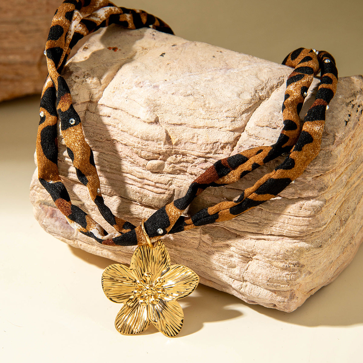 European and American Style Ocean-themed Cross Conch Starfish Pendant Leopard Print Exaggerated Necklace Collarbone Chain Jewelry - 图片 48