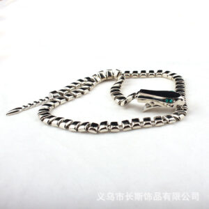 European and American Men's Snake-Shaped Bracelet, Unique Snake Year Bracelet, High-End Alloy Jewelry, Women's Minimalist Snake Chain