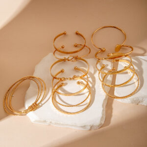 European and American Ornament Stackable Round Imitation Pearl Smooth Open Bracelet Fashion Jewelry Bracelet Wholesale