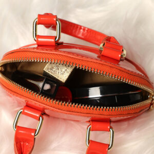 2022New Year's Trendy Fashion Small Bag Women's Shoulder Chain Crossbody Shell Bag