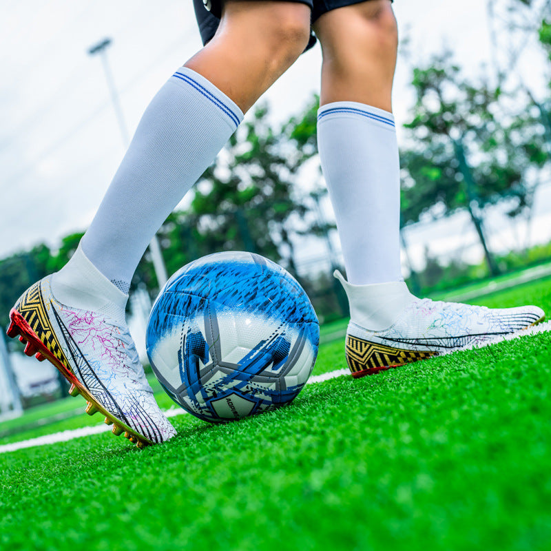 Large Size Men's Soccer Shoes AG Long Spike Gold-Plated Hot Stamping Football Shoes for Youth Professional Competition Training Shoes Wholesale - 图片 3