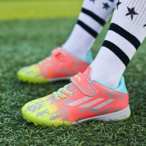 New Children's Magic Sticker Broken Nail Training Football Shoes Girls Boys Primary School Students Competition Training Sneakers